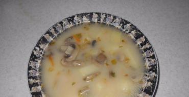Суп из консервированных шампиньонов с картофелем и сыром